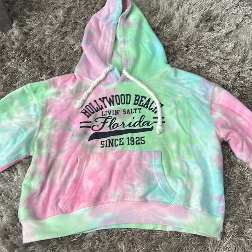 Women’s tie dye cropped sweatshirt